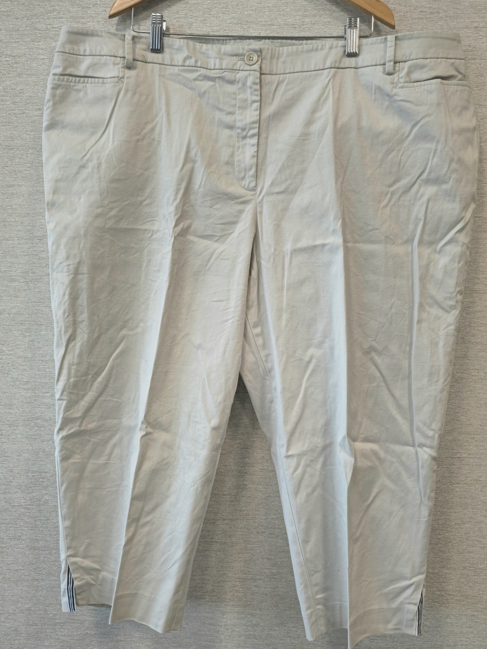 Talbots Khaki Perfect Skimmer